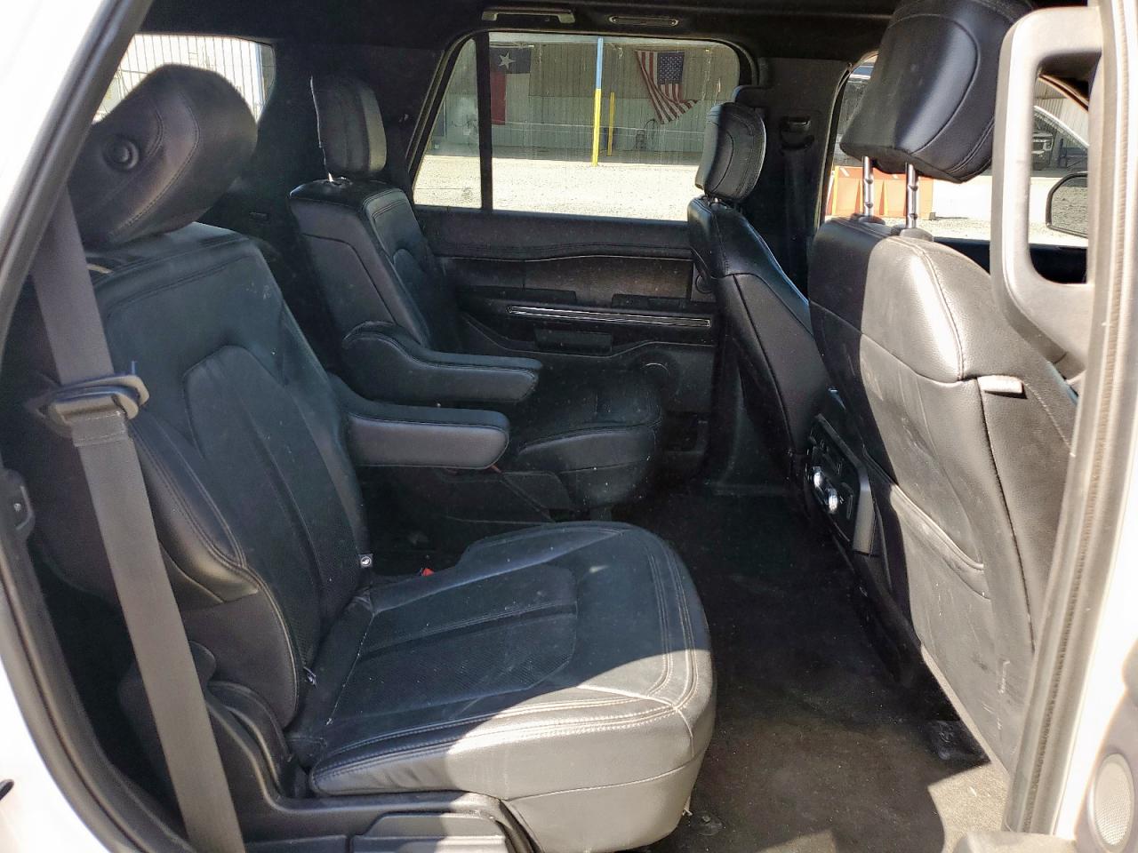 FORD EXPEDITION LIMITED