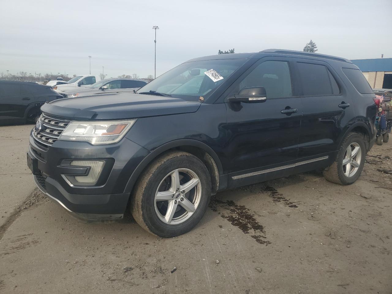 FORD EXPLORER XLT