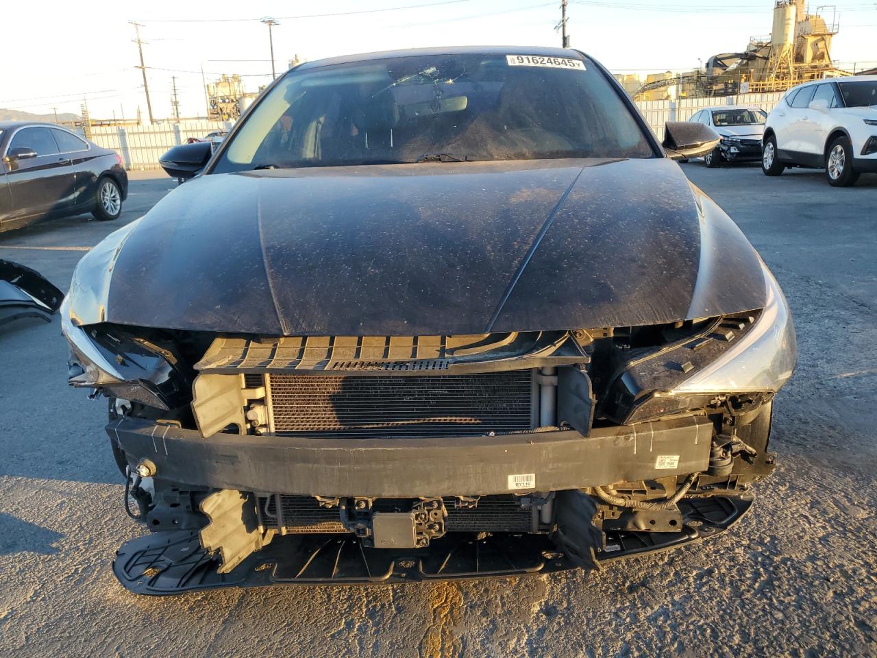 HYUNDAI ELANTRA LIMITED