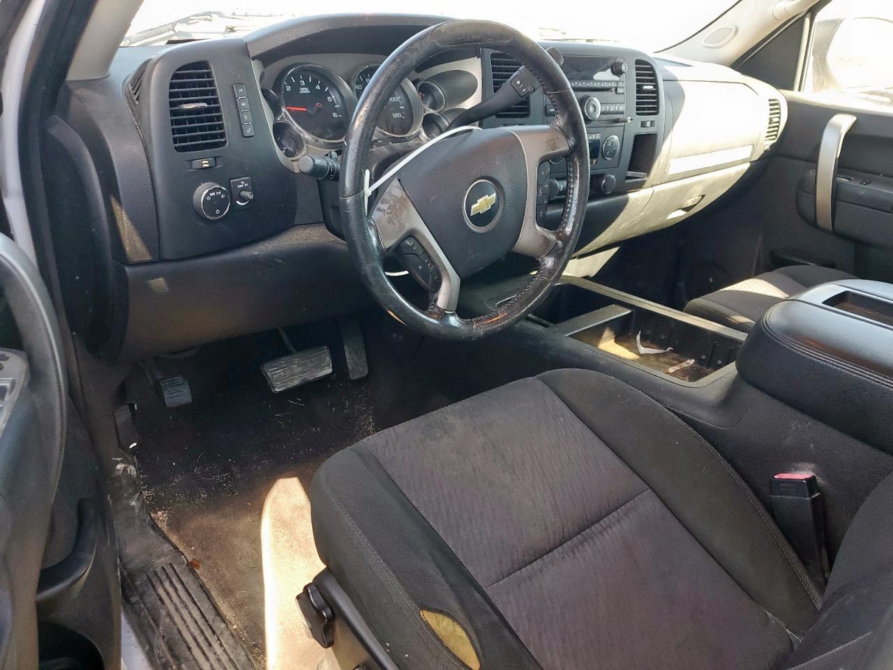 CHEVROLET SILVERADO K1500 LT