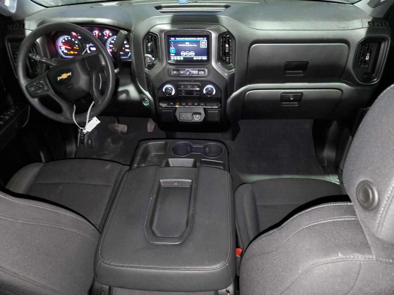 CHEVROLET SILVERADO C1500 CUSTOM