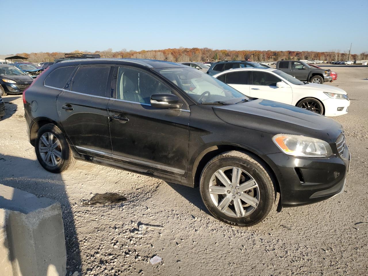 VOLVO XC60 T5 INSCRIPTION