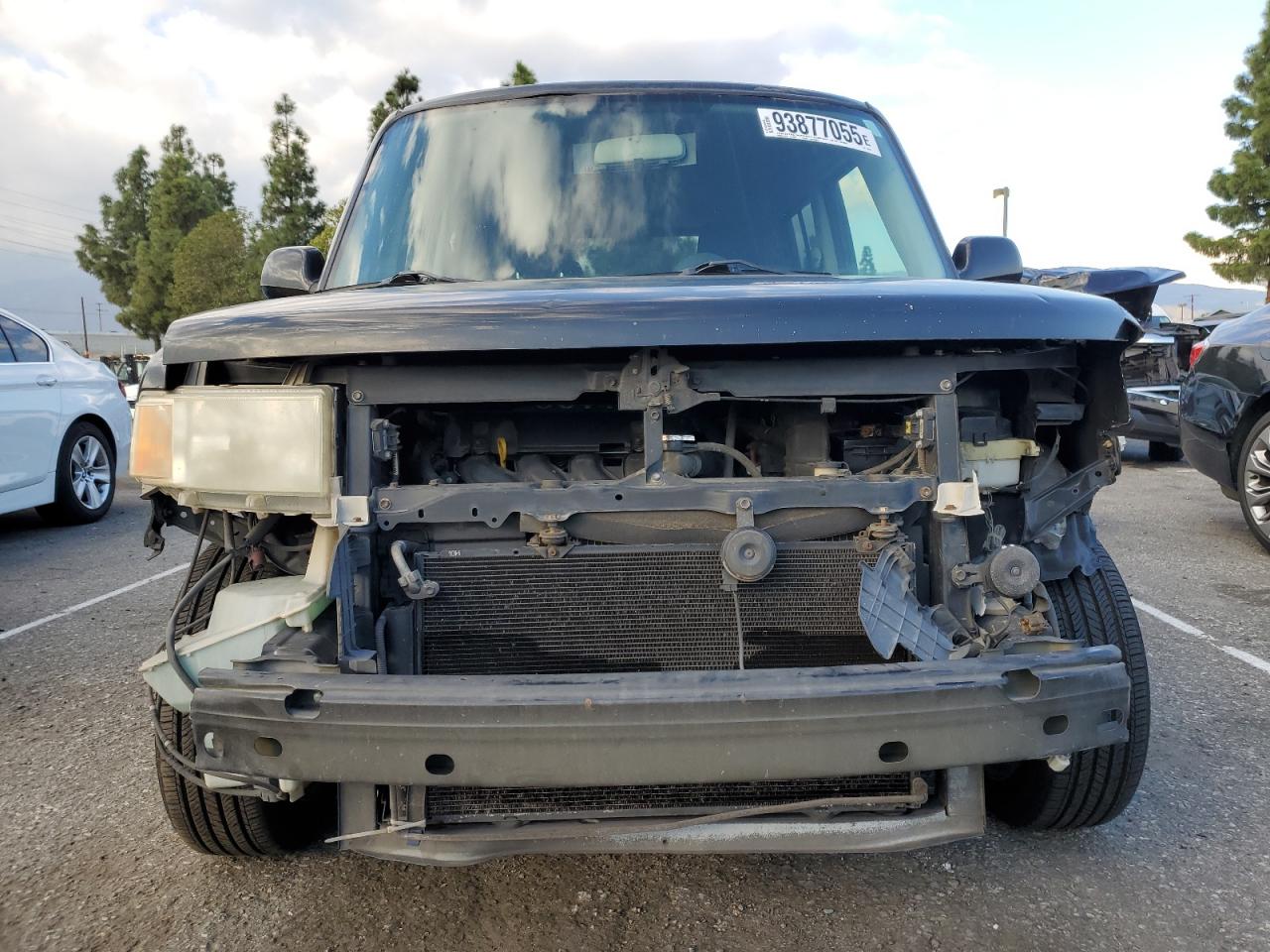 Lot #3302700036 2006 TOYOTA SCION XB