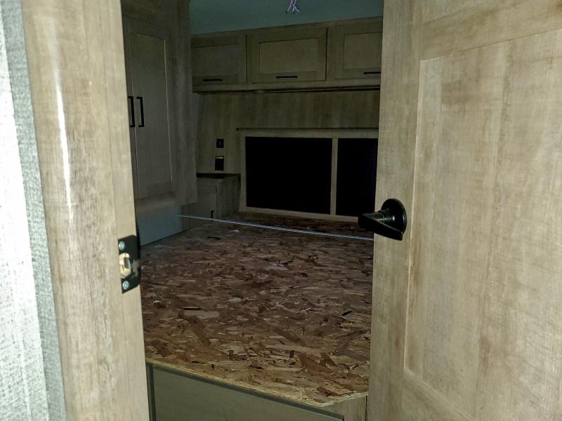 2022 WCV8 3250RL #3297063492