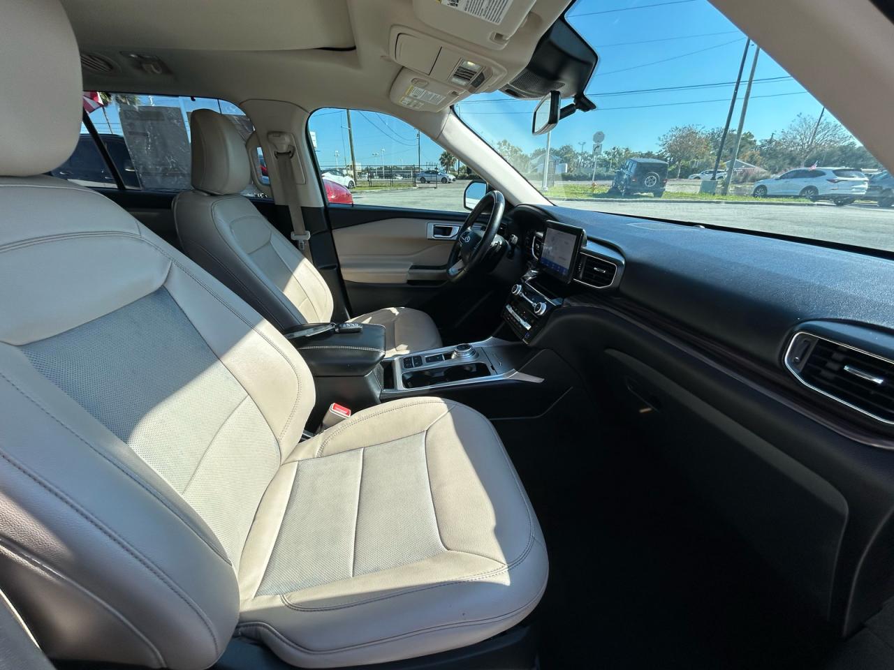 FORD EXPLORER LIMITED