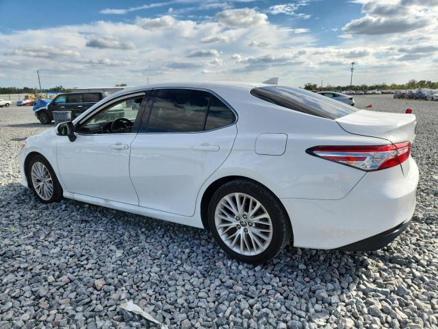 2020 TOYOTA CAMRY XLE #3302760360