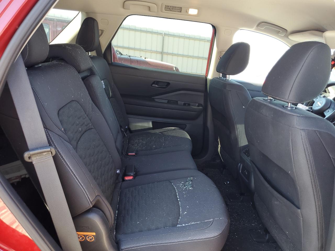 NISSAN PATHFINDER SV