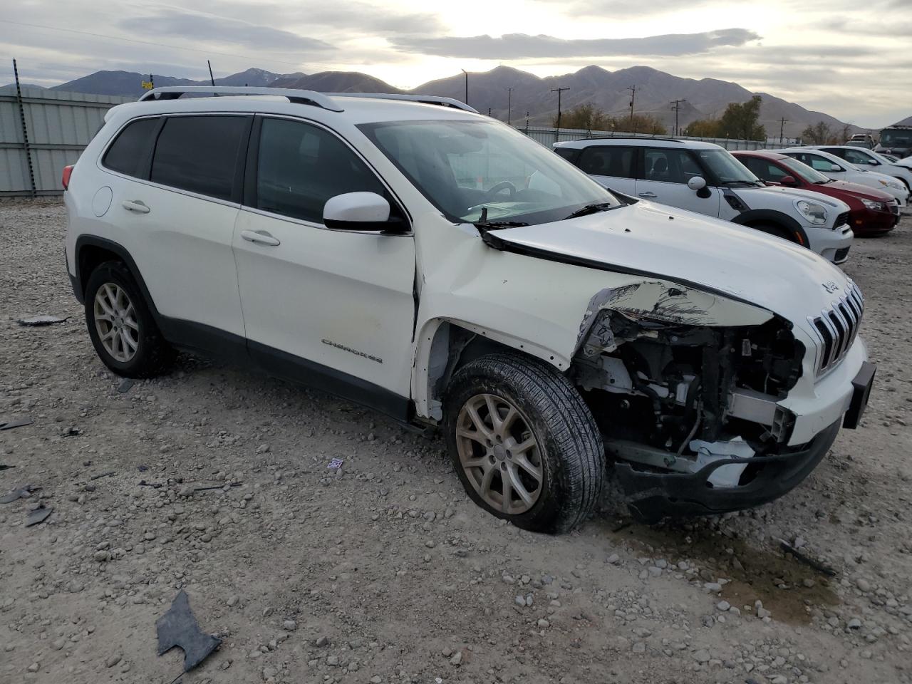 JEEP GRAND CHEROKEE LATITUDE