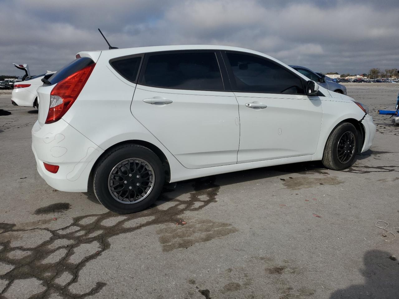 HYUNDAI ACCENT GLS