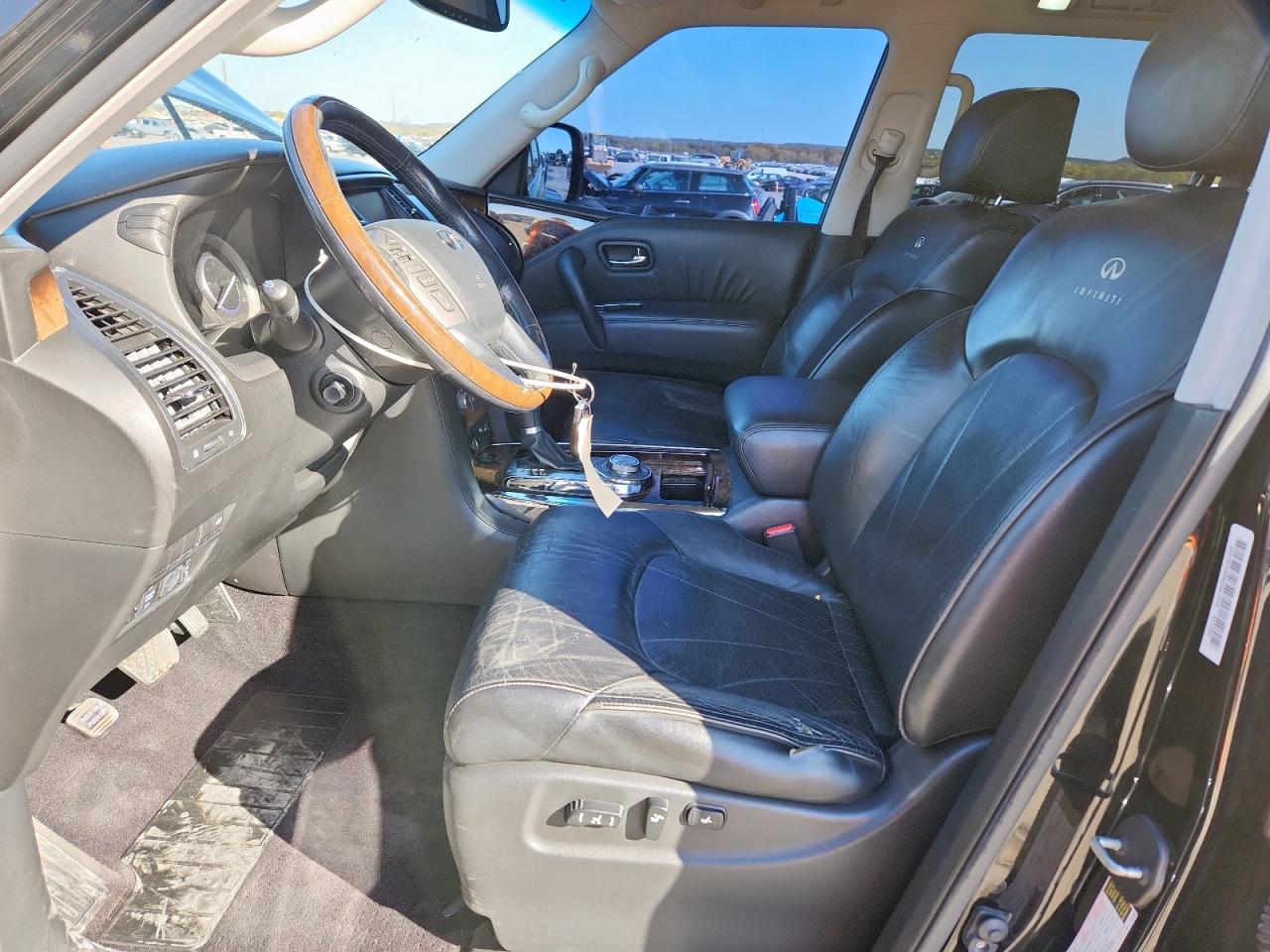 INFINITI QX56