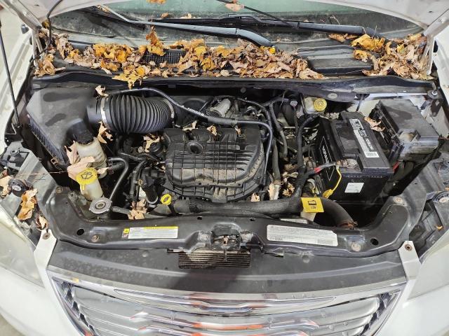 2012 CHRYSLER TOWN & COU #3302653081