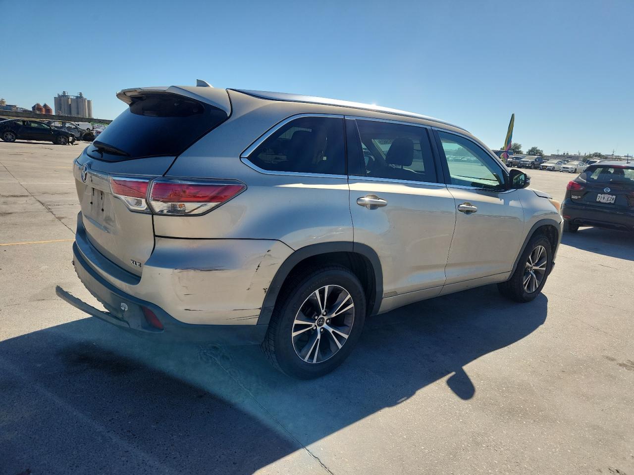TOYOTA HIGHLANDER XLE