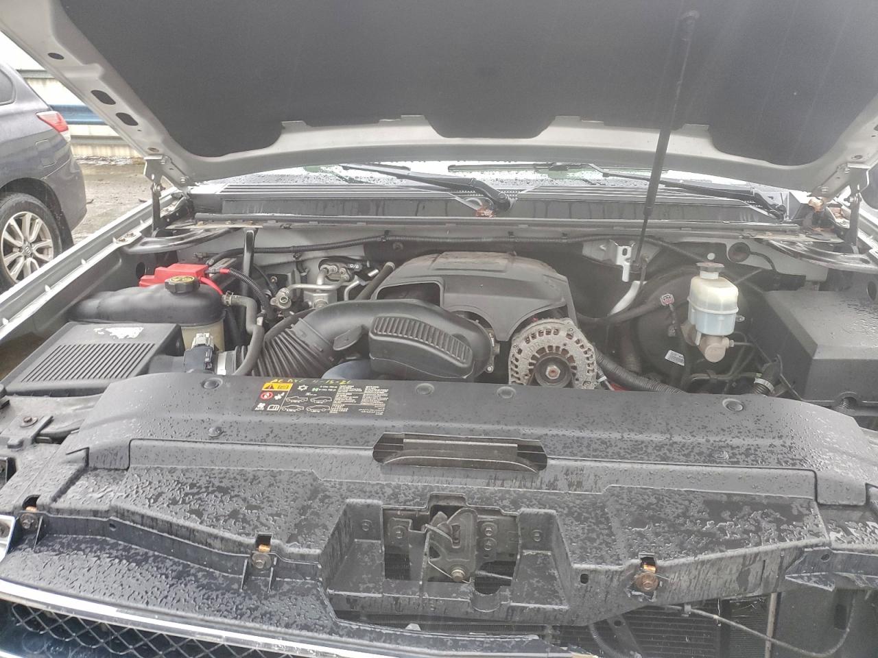 CHEVROLET SUBURBAN K1500 LT