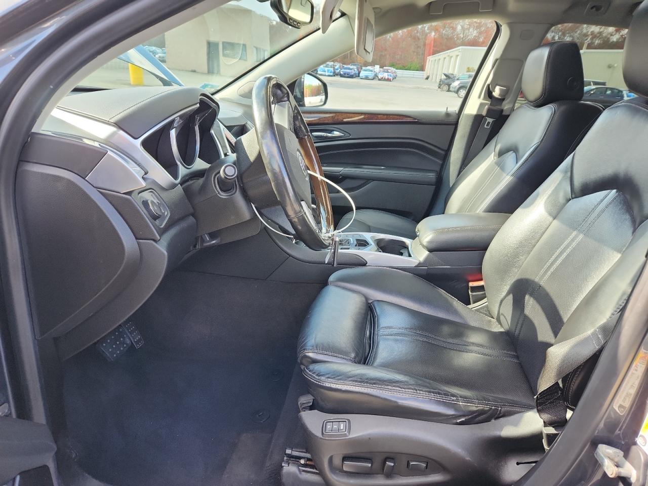 CADILLAC SRX PREMIUM COLLECTION