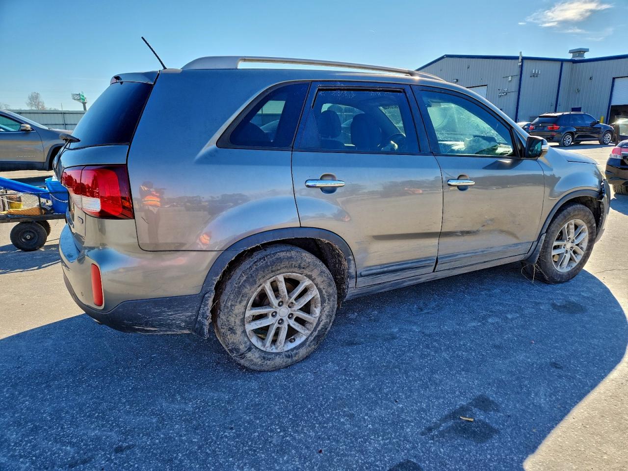 KIA SORENTO LX