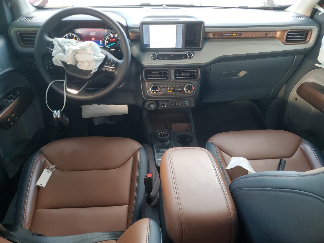 FORD MAVERICK LARIAT