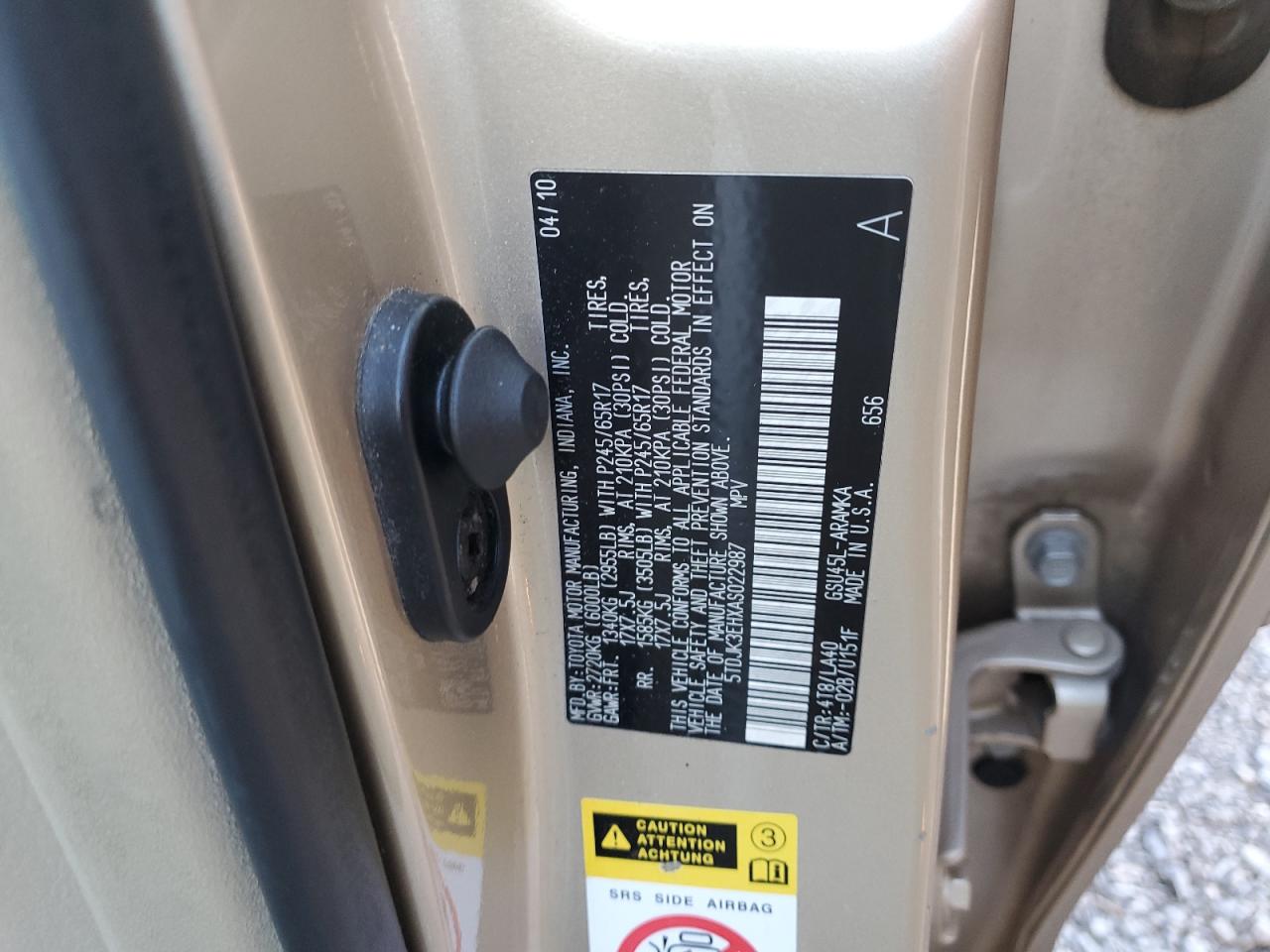 TOYOTA HIGHLANDER SE