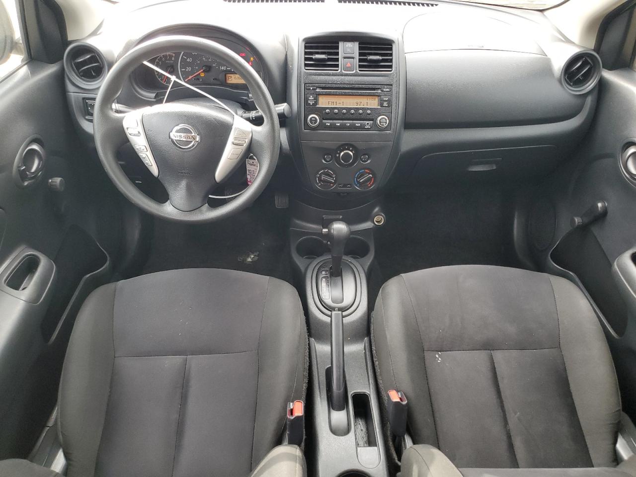 NISSAN VERSA S