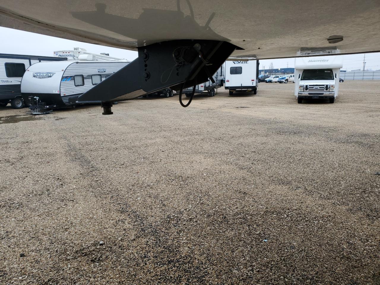 Lot #3296708709 2013 COUGAR TRAV TRAIL