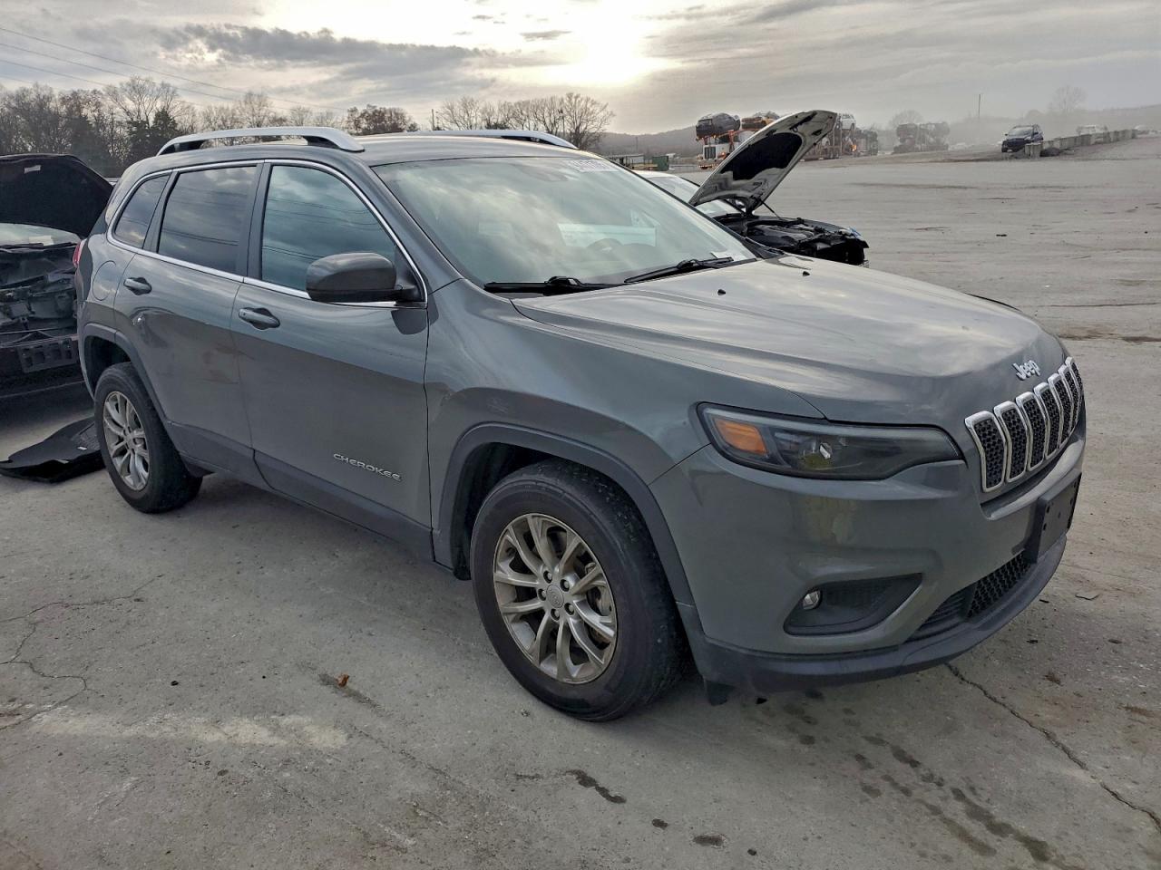 JEEP GRAND CHEROKEE LATITUDE LUX