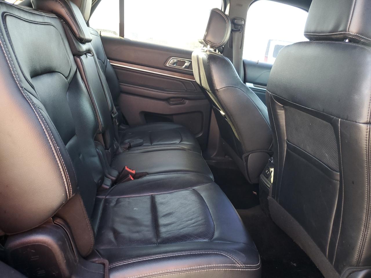 FORD EXPLORER LIMITED