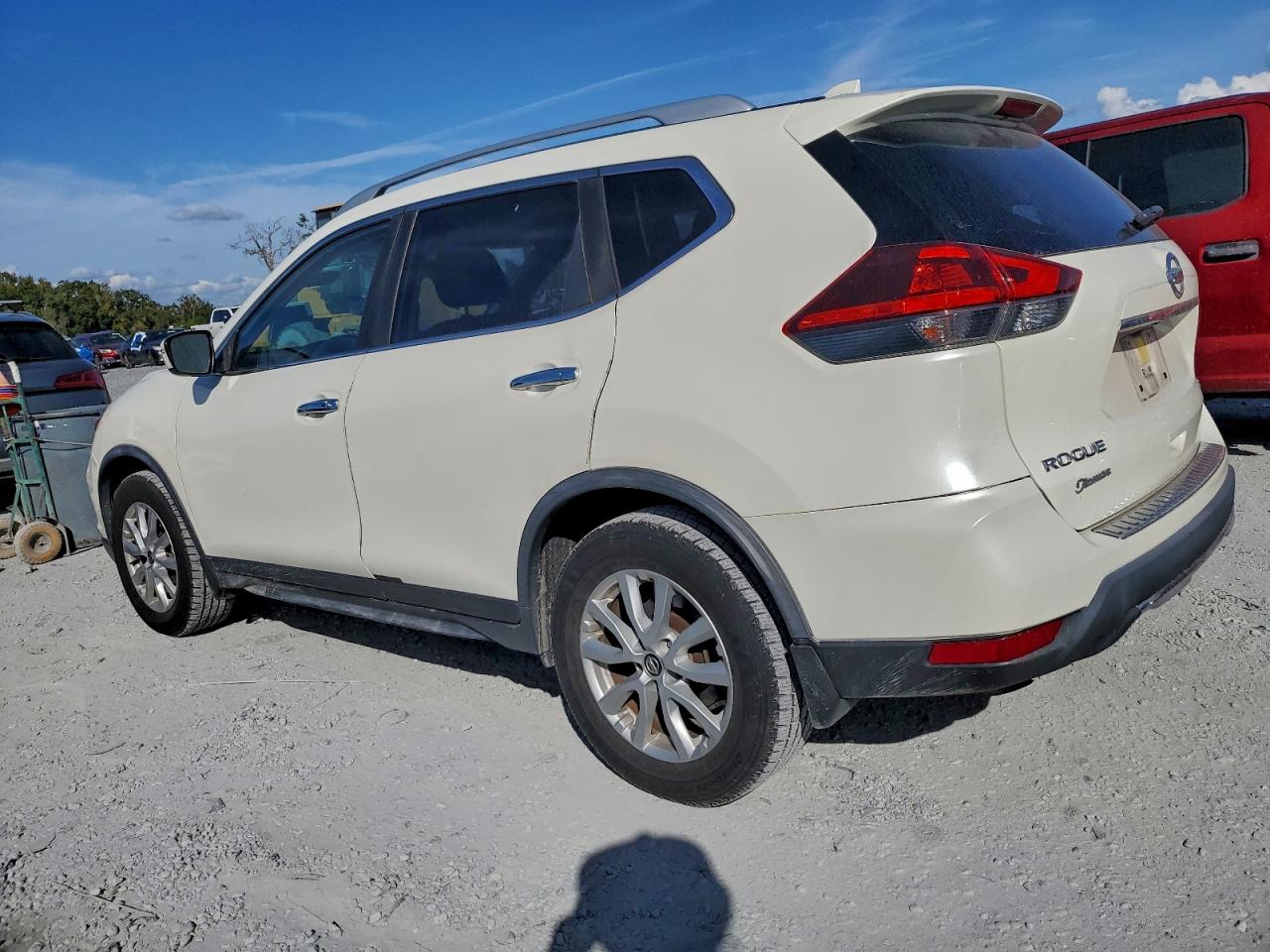 NISSAN ROGUE S