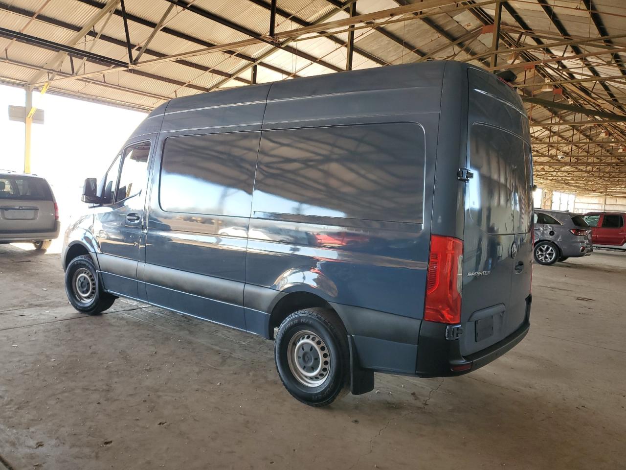 MERCEDES-BENZ SPRINTER 2500/3500