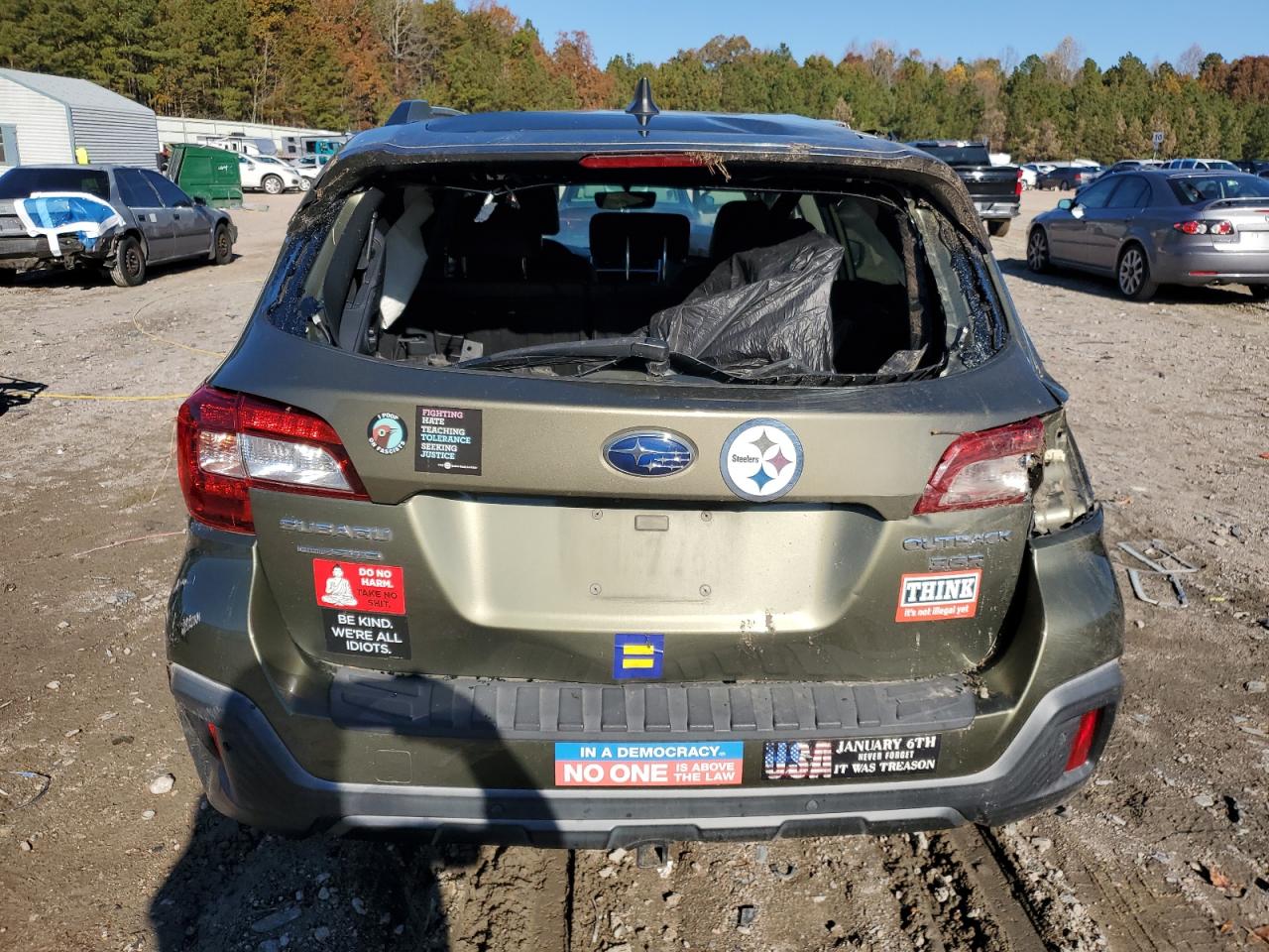 SUBARU OUTBACK TOURING