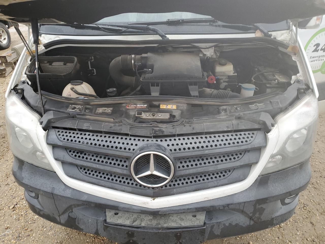 MERCEDES-BENZ SPRINTER 2500