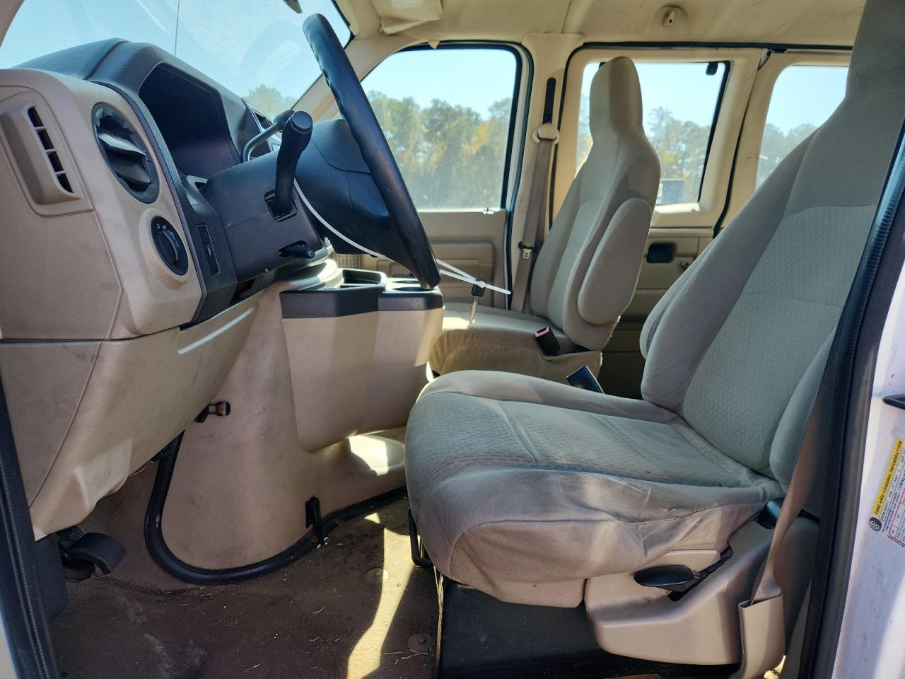 FORD ECONOLINE E350 SUPER DUTY WAGON