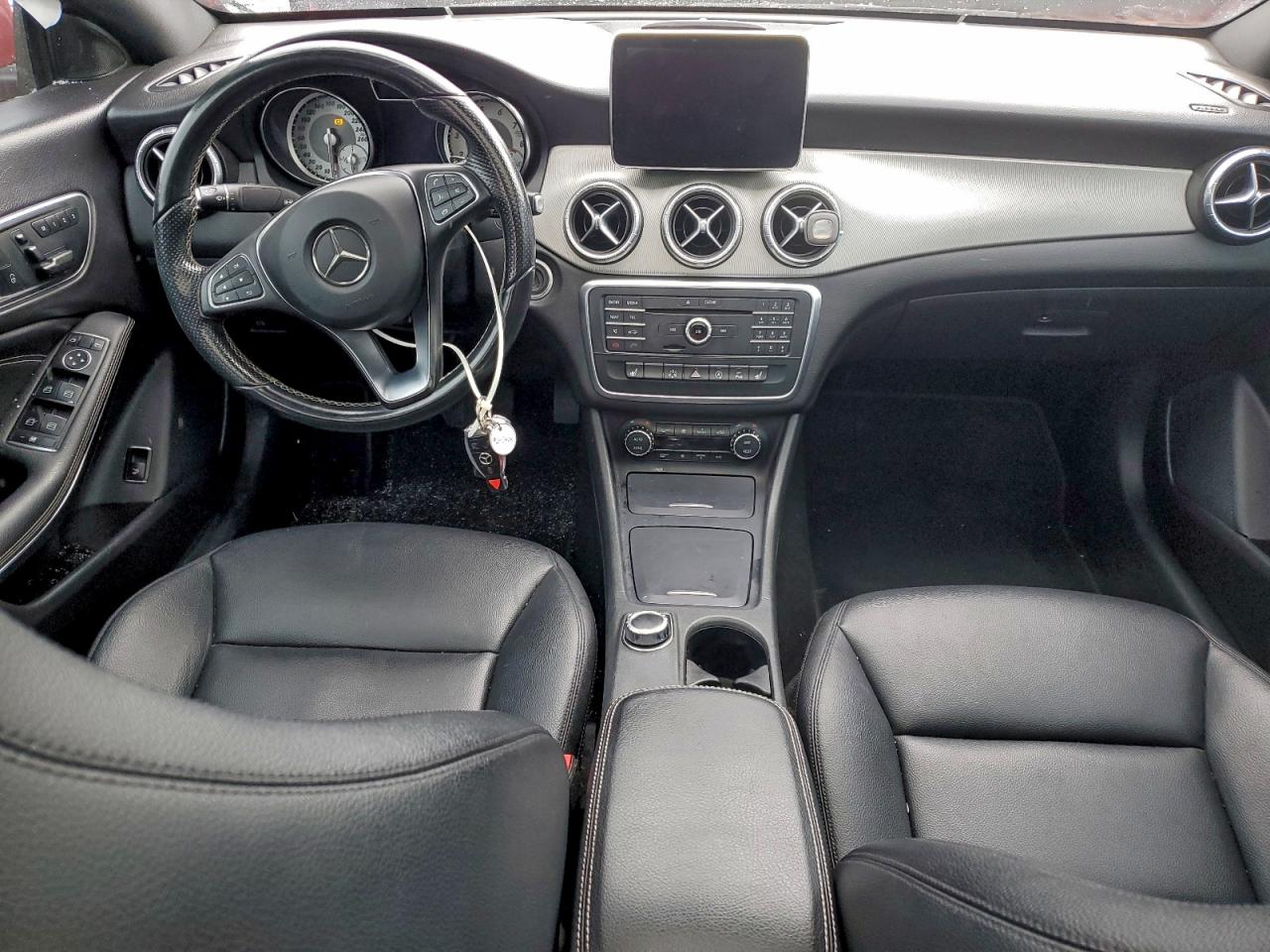 MERCEDES-BENZ CLA-CLASS 250 4MATIC