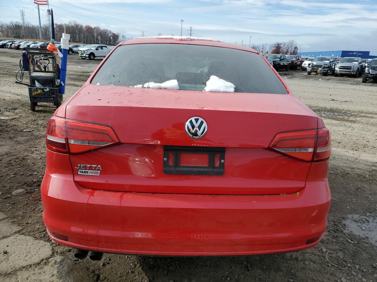 VOLKSWAGEN JETTA BASE