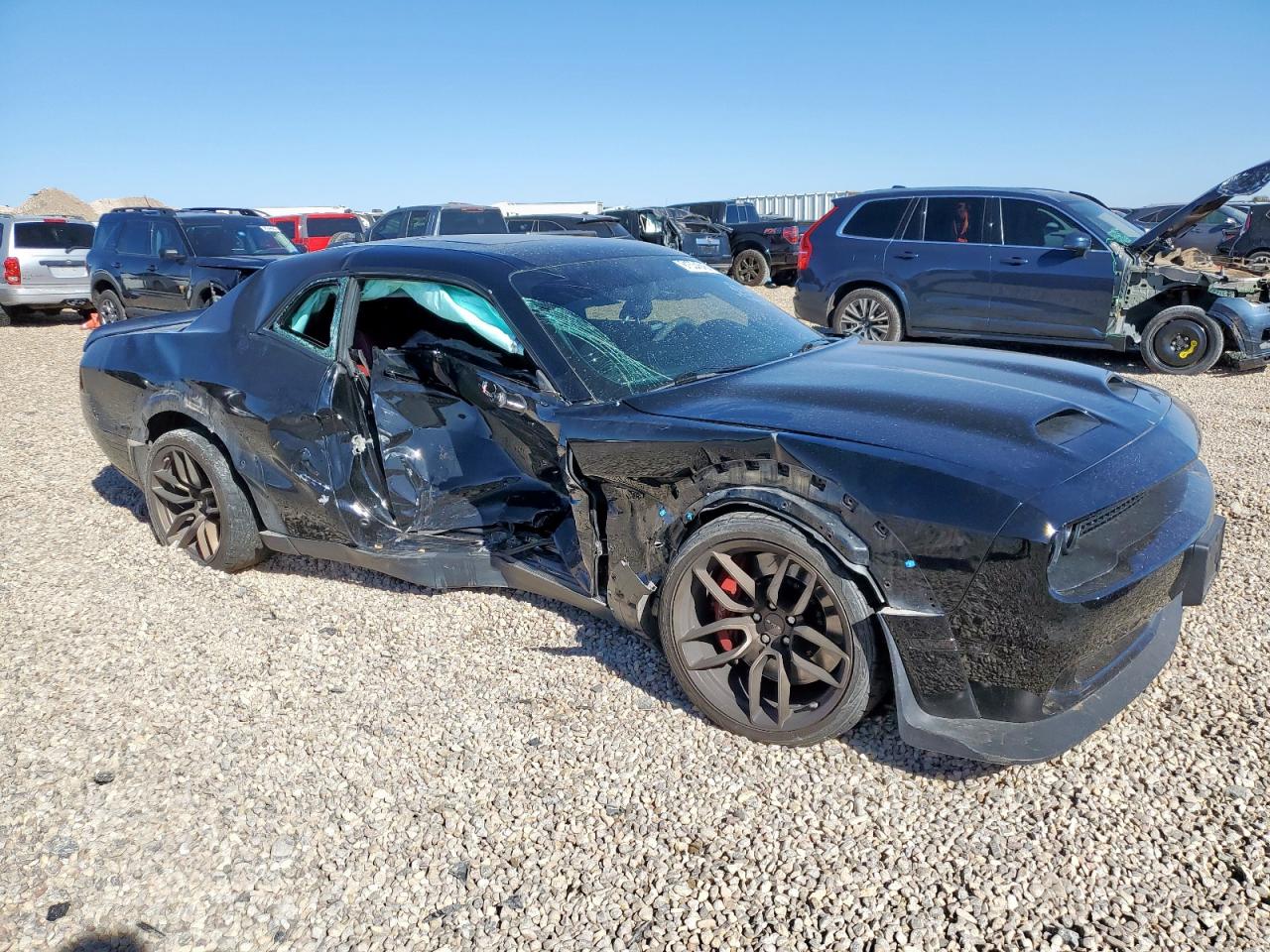 DODGE CHALLENGER SRT HELLCAT