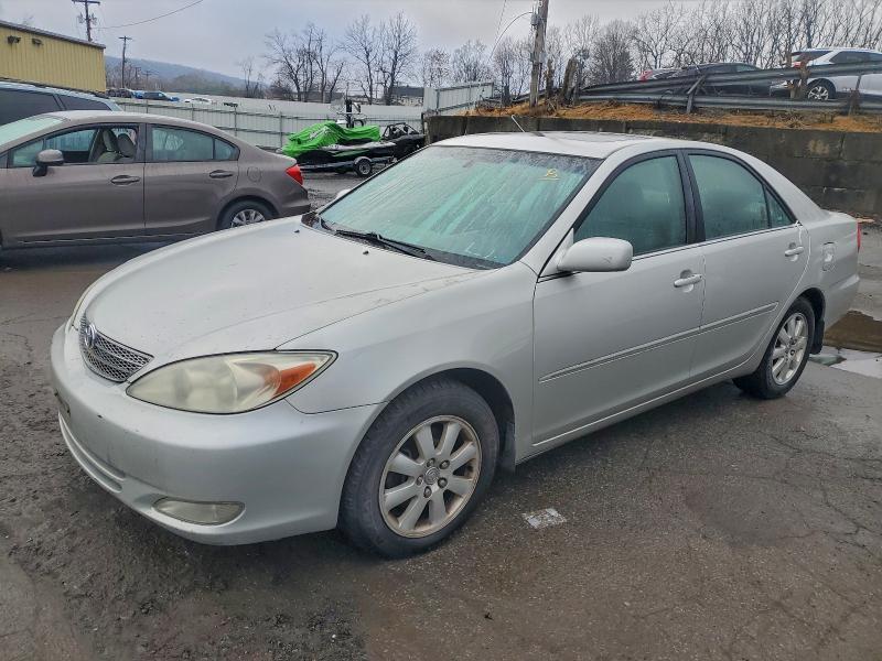 2004 TOYOTA CAMRY LE #3297870813