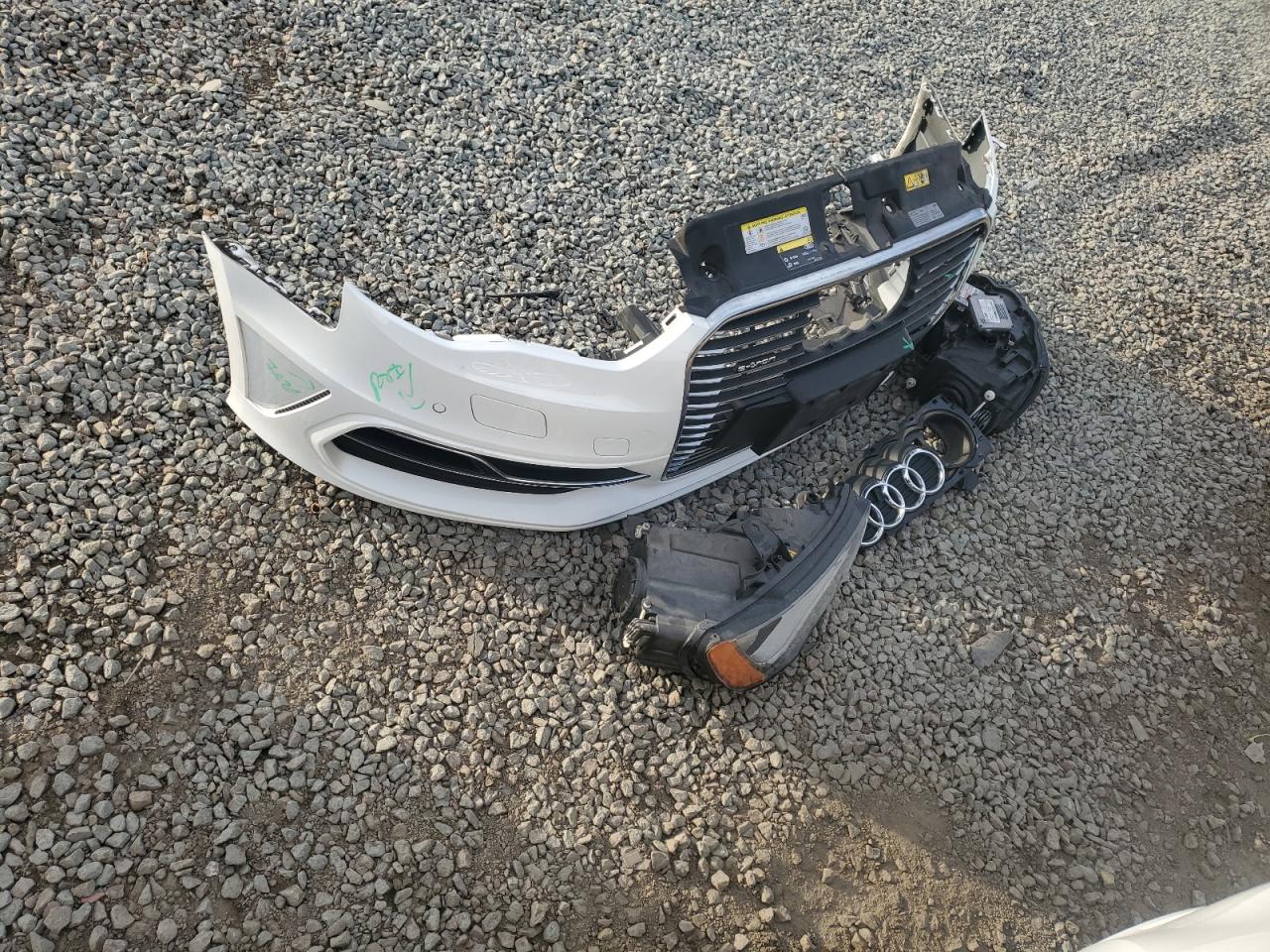 AUDI A3 E-TRON PREMIUM ULTRA