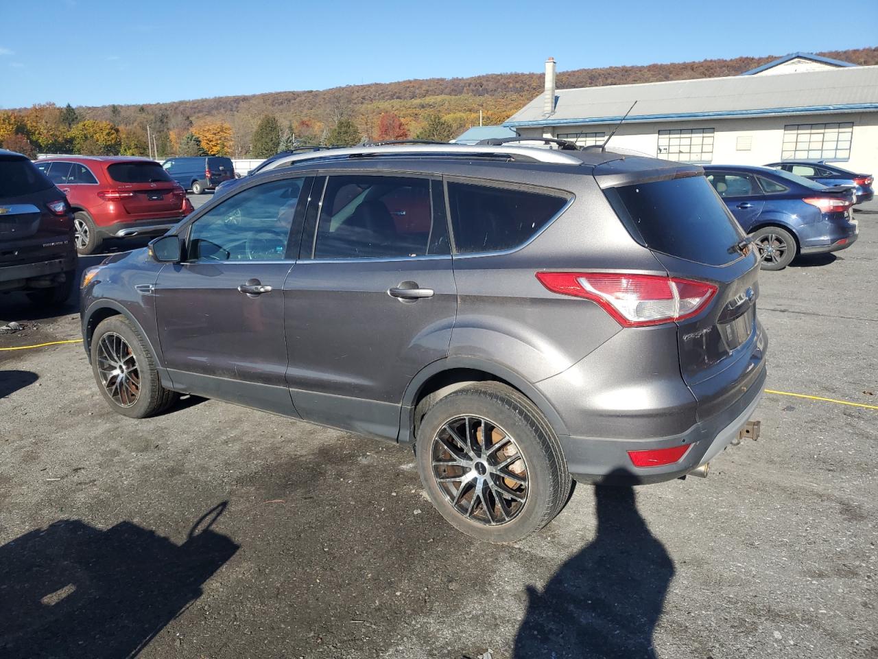 FORD ESCAPE TITANIUM