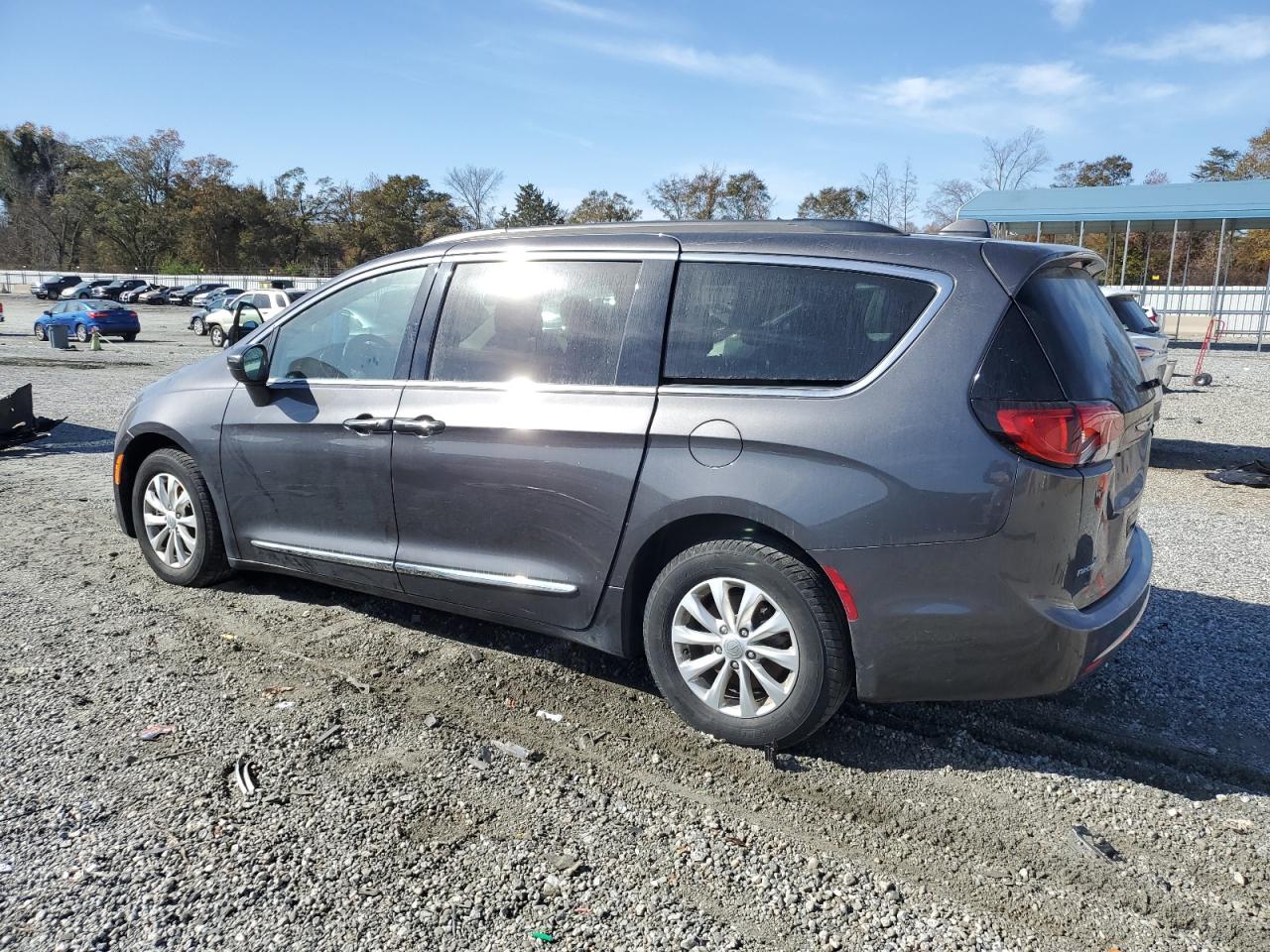CHRYSLER PACIFICA TOURING L