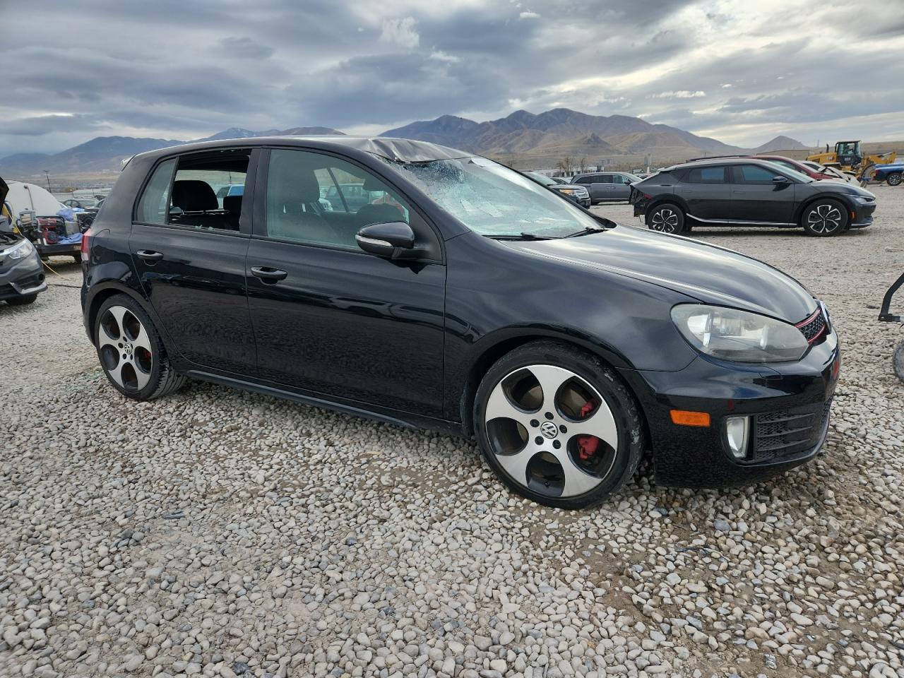 VOLKSWAGEN GOLF GTI