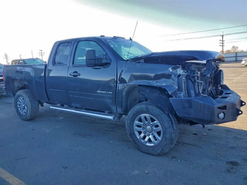 2011 CHEVROLET SILVERADO #3303765422