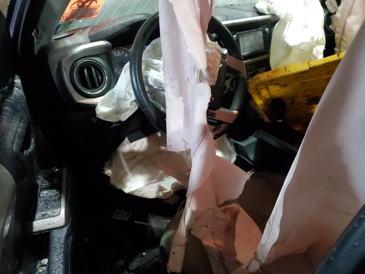 TOYOTA TACOMA ACCESS CAB