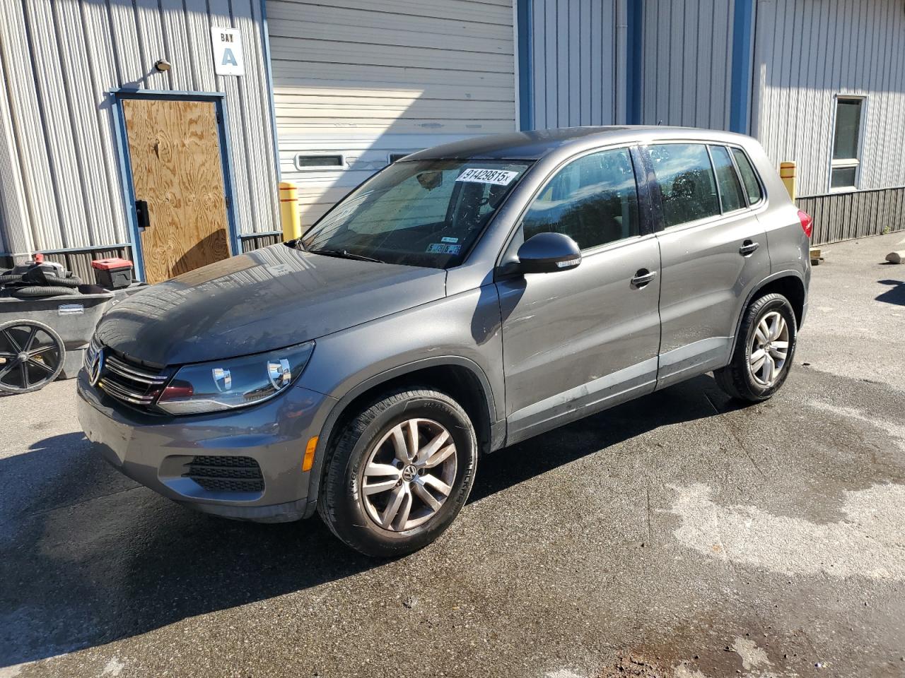 VOLKSWAGEN TIGUAN S