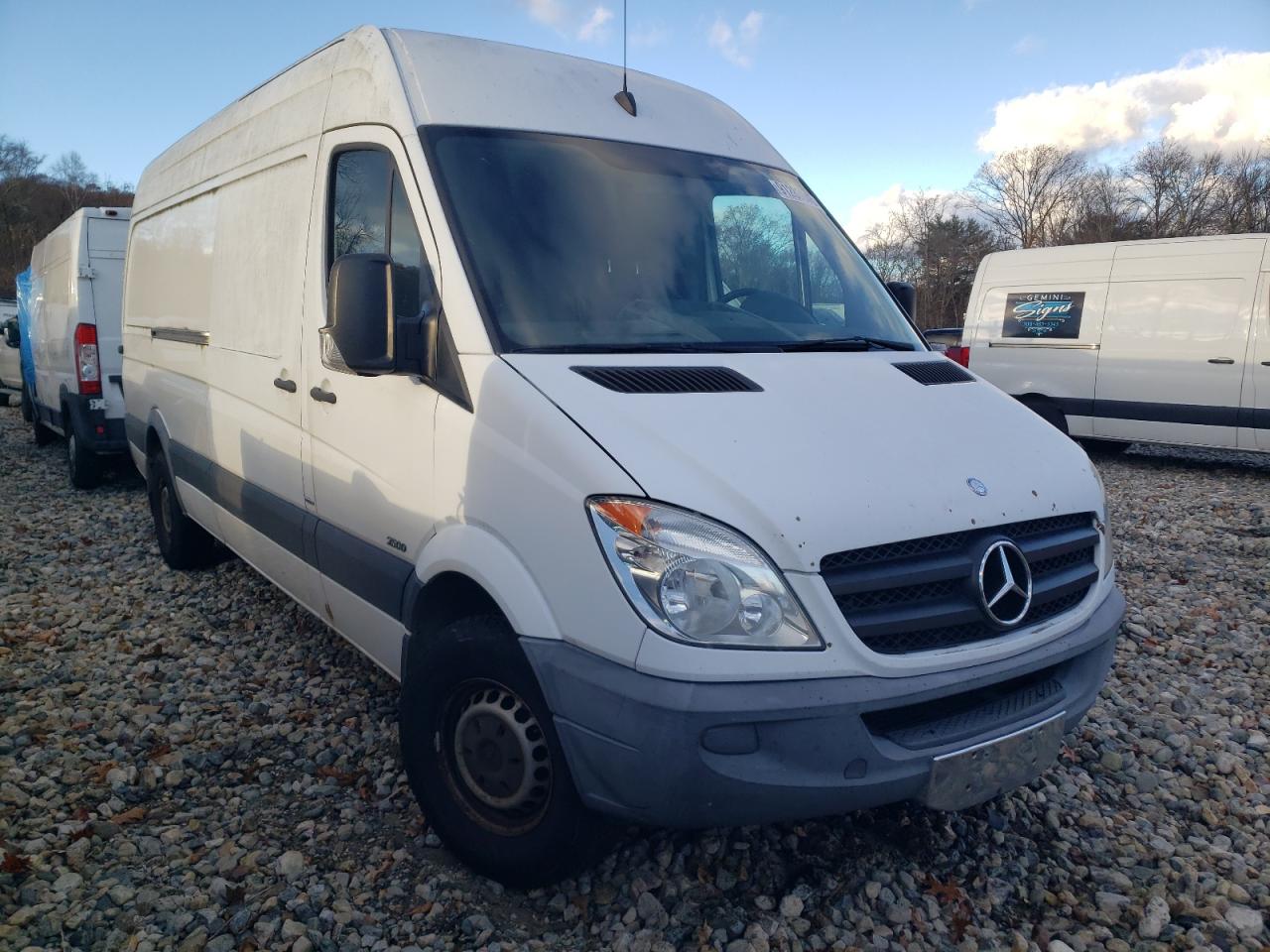 MERCEDES-BENZ SPRINTER 2500