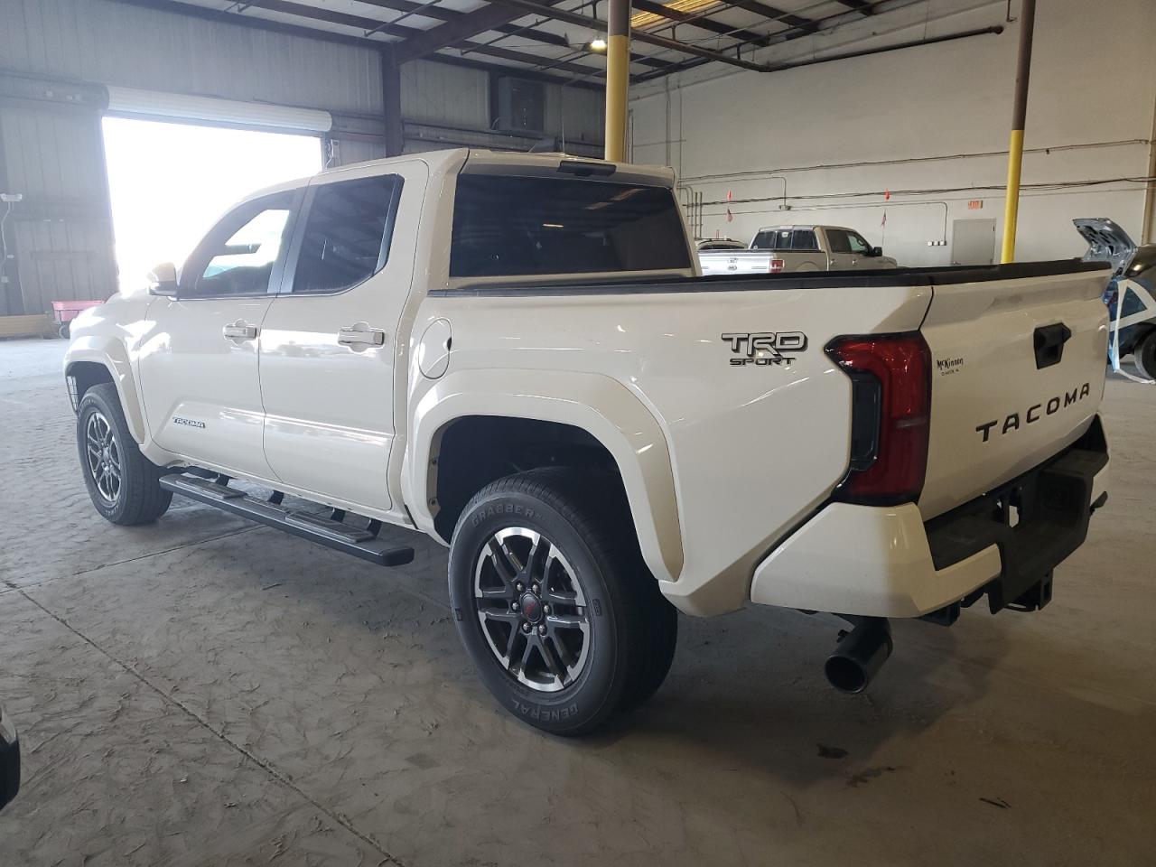 TOYOTA TACOMA DOUBLE CAB