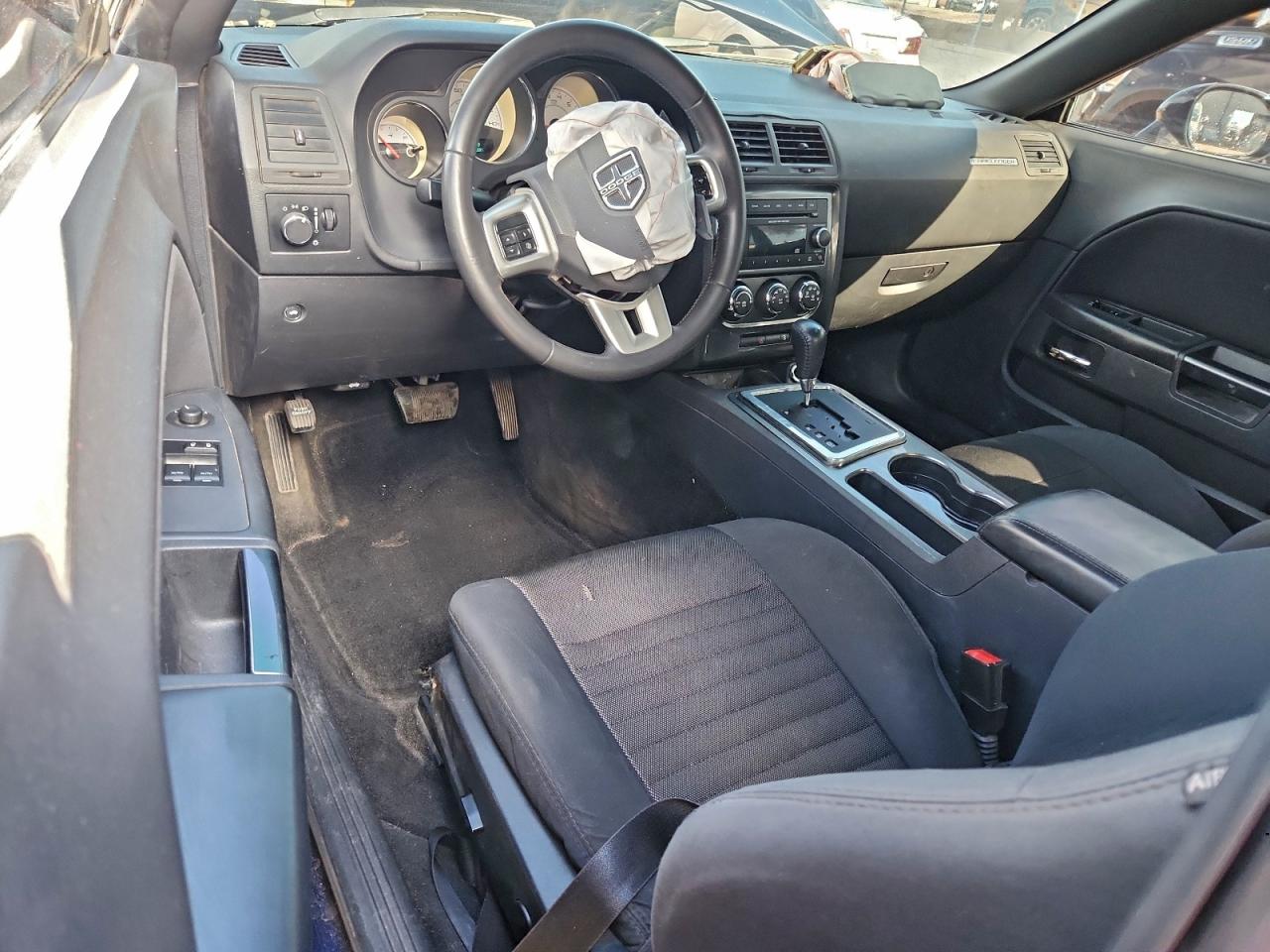 DODGE CHALLENGER SXT