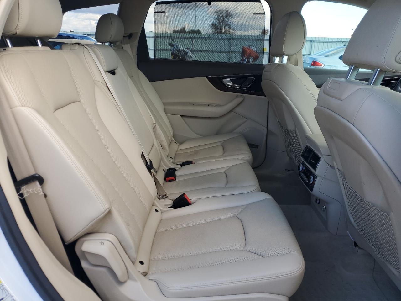 AUDI Q7 PREMIUM PLUS