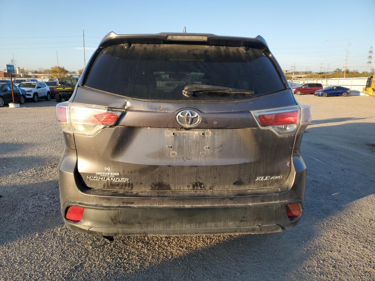 TOYOTA HIGHLANDER XLE