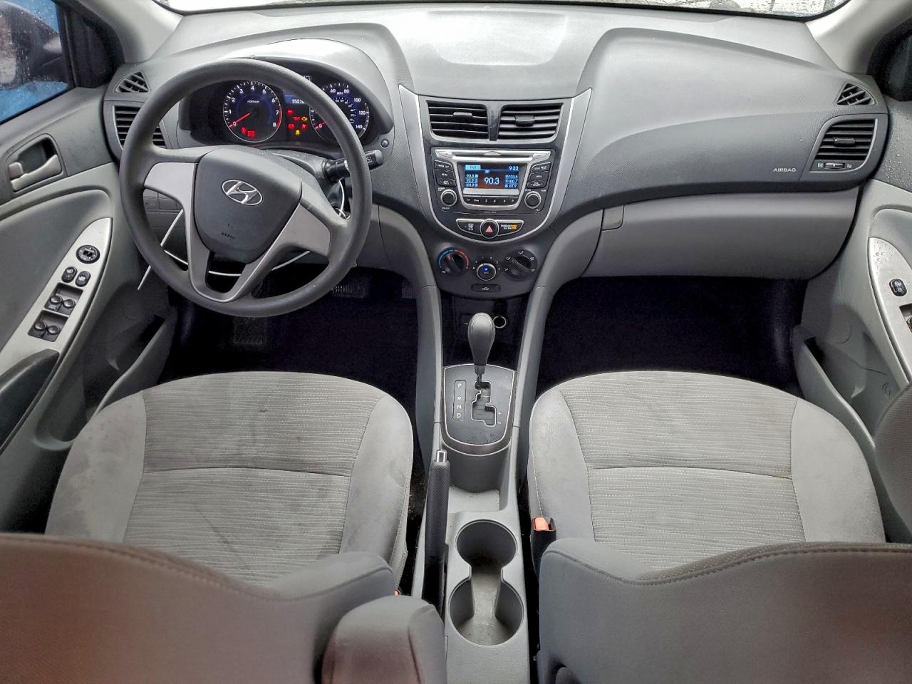 HYUNDAI ACCENT SE