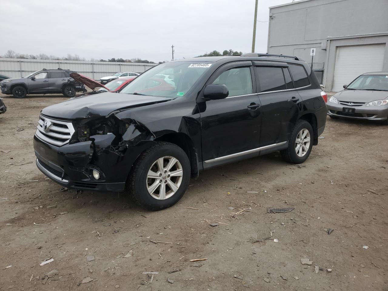 TOYOTA HIGHLANDER BASE