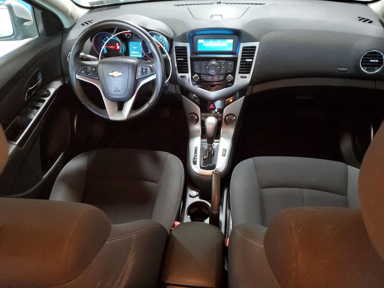 CHEVROLET CRUZE LT