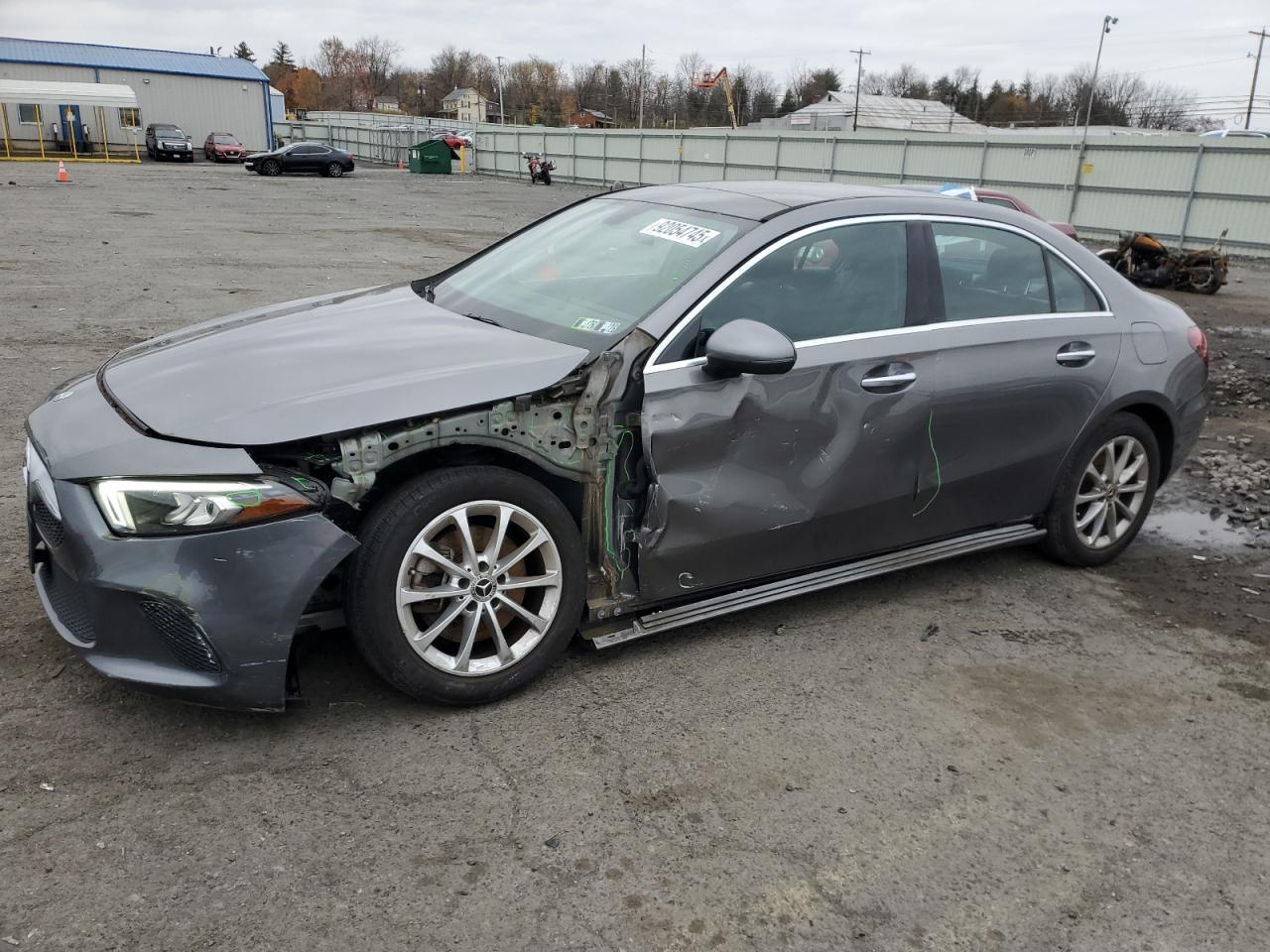 MERCEDES-BENZ A-CLASS 220 4MATIC